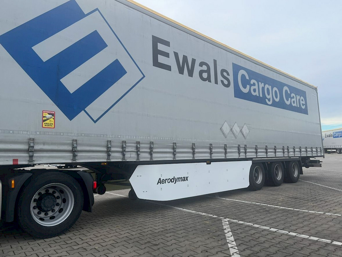 trailer-piloting-aerodynamic-skirts